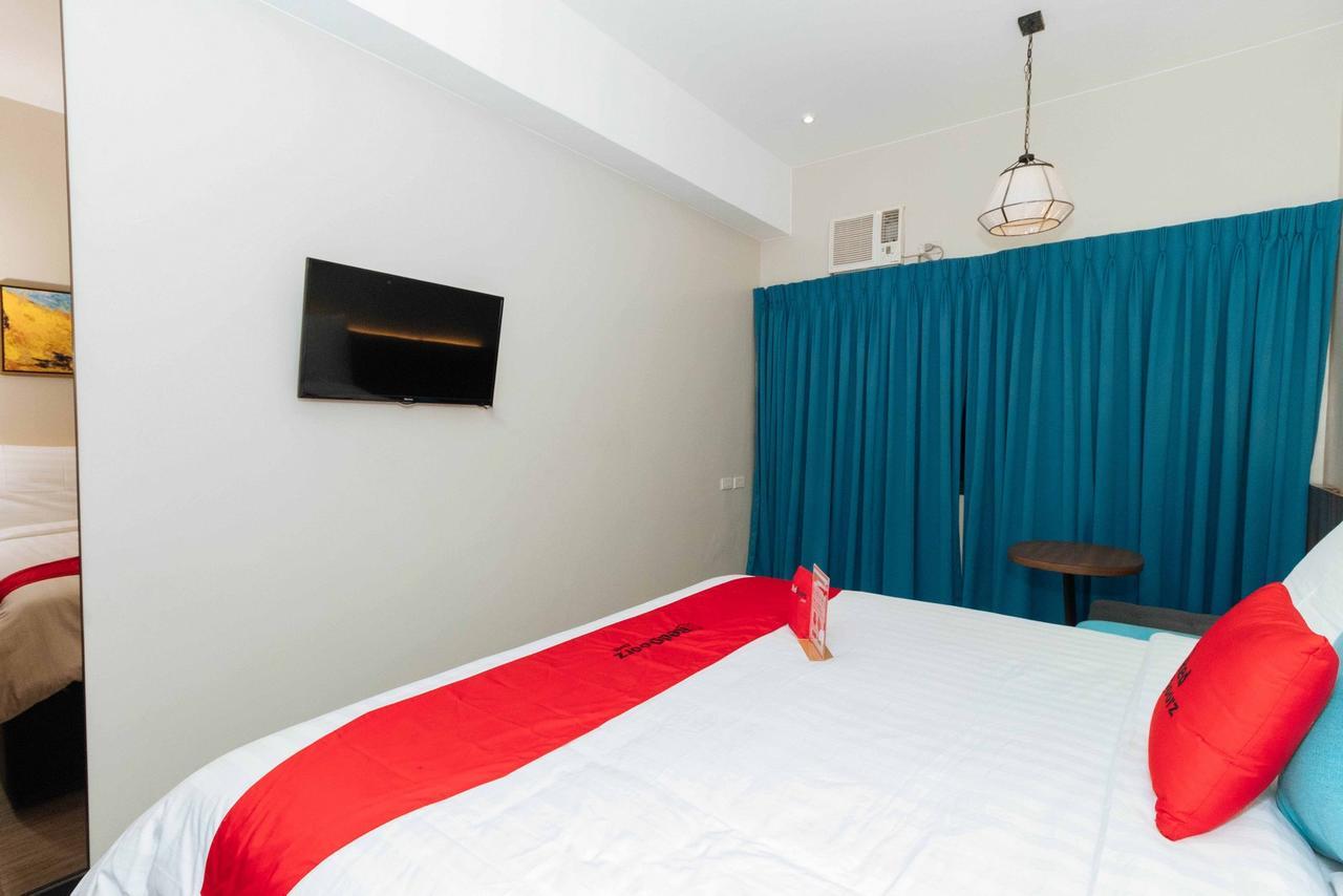 Reddoorz Premium Near Ust Hospital 호텔 마닐라 외부 사진